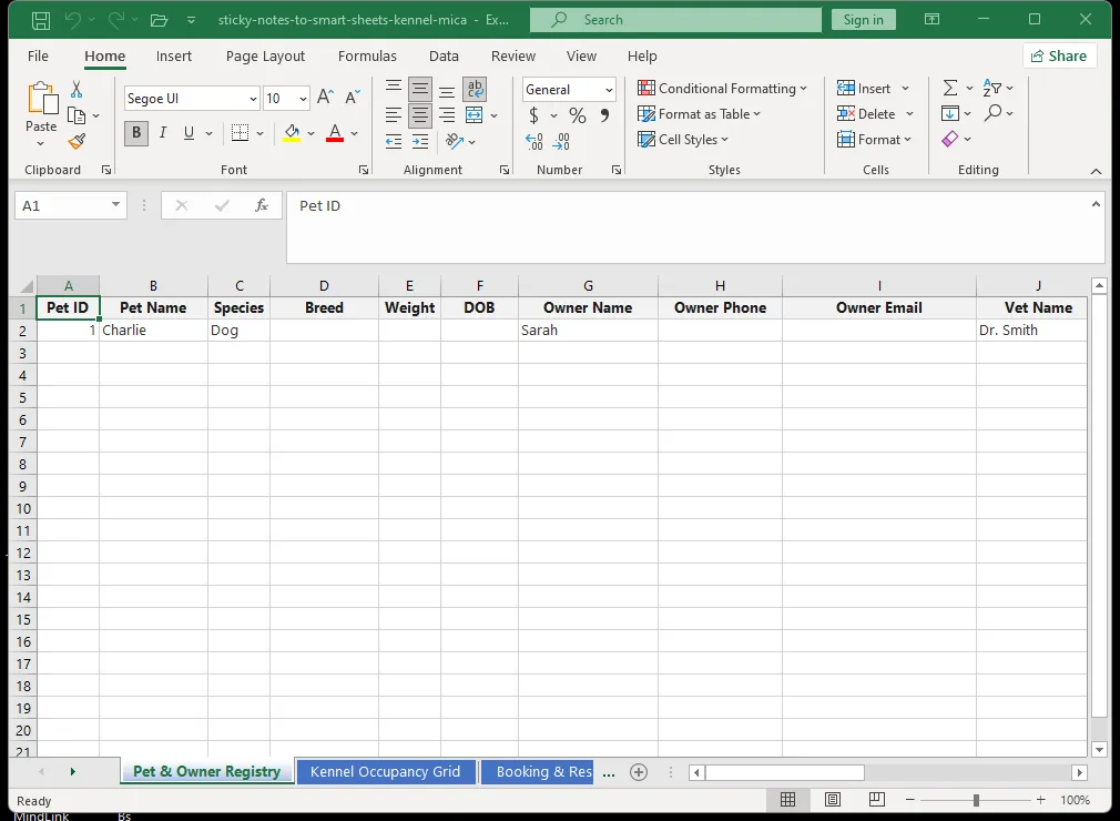 Kennel occupancy dashboard showing 24 kennels color-coded by status with available, occupied, reserved, and overdue categories in Excel